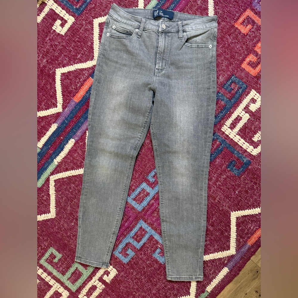 Gap High Rise Legging